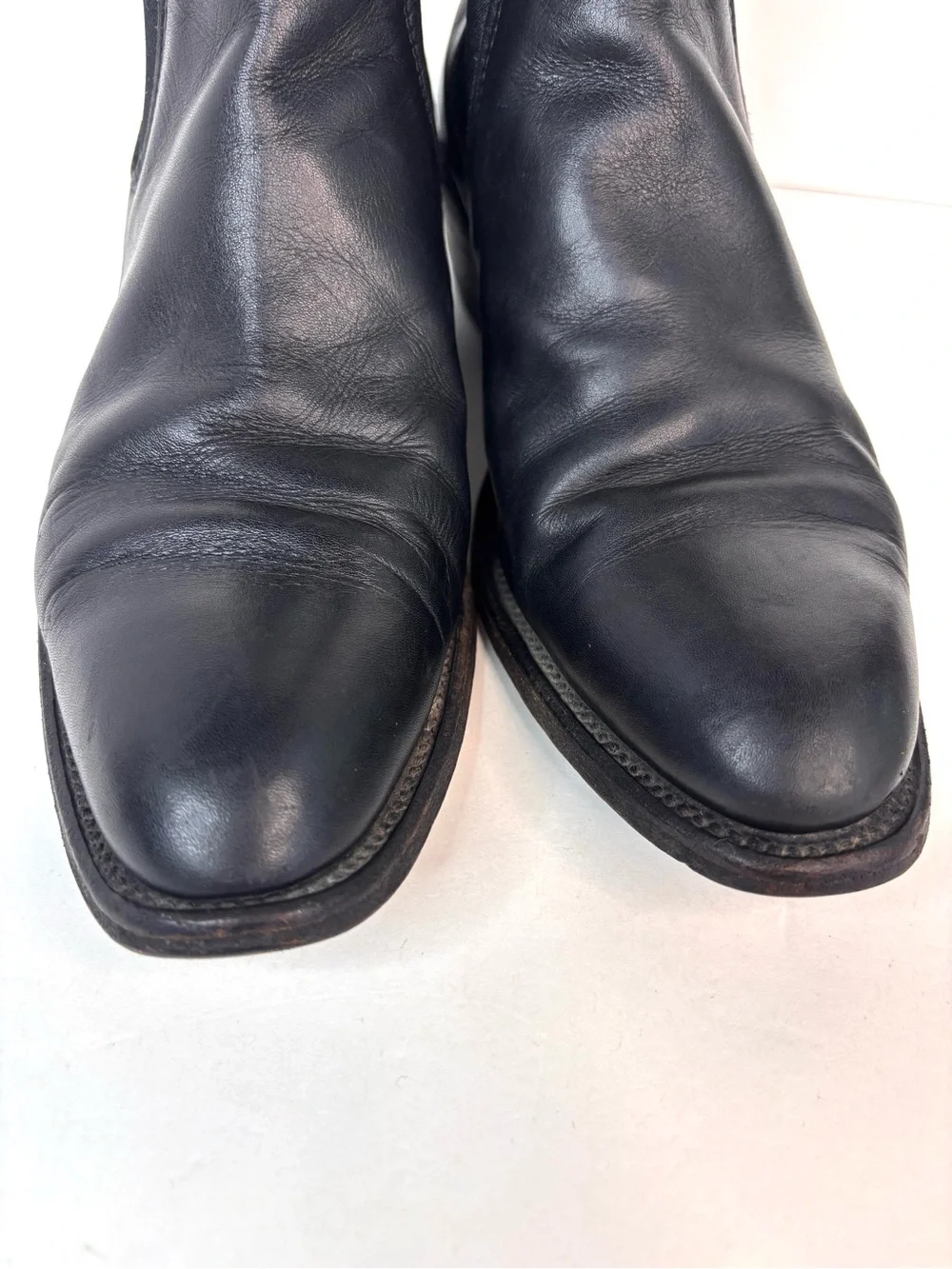 R.M. Williams australian crafted